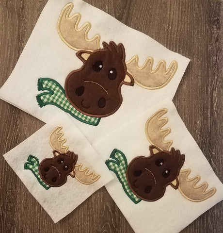 Christmas Moose Applique - 3 sizes